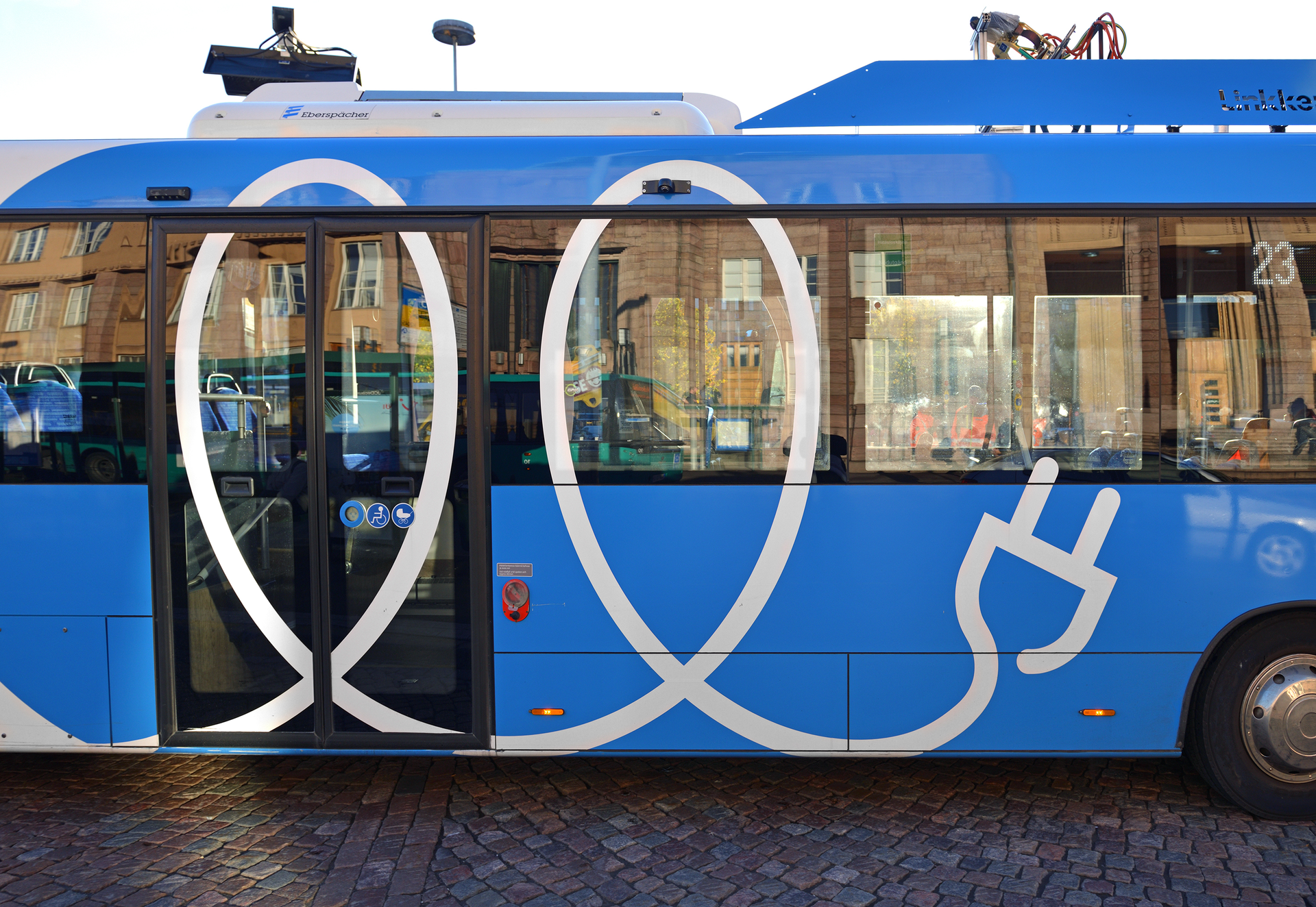 Giro Electric Buses Shutterstock 1226235247