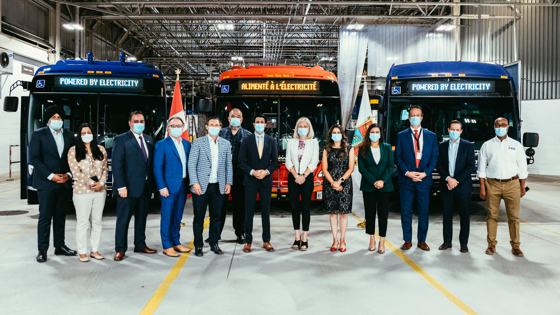 Left to right: Brampton City Councilor Wards 9 & 10 Harkirat Singh, MP Brampton South Sonia Sidhu, Regional Councilor Wards 1 & 5 Paul Vicente, Regional Chair Nando Iannicca, Mayor Patrick Brown, President ATU Local 1573 Frank Vani, MP Brampton East Maninder Sidhu, The Honourable Catherine McKenna Minister of Infrastructure and Communities, MP Brampton West Kamal Khera, MP Brampton North Ruby Sahota, Brampton Transit General Manager Alex Milojevic, President and CEO Canada Infrastructure Bank Ehren Cory, Vice-President ATU Local 1573 Dave Hewitt.