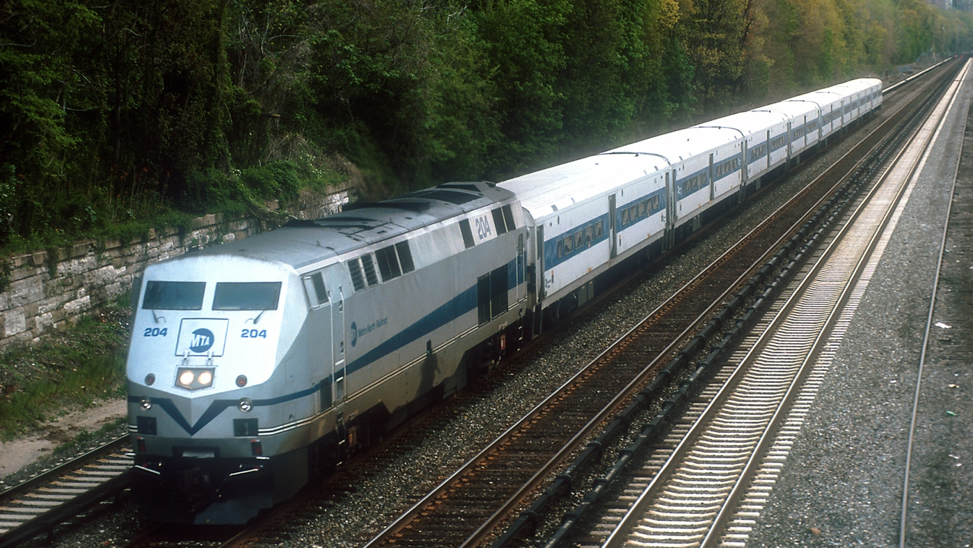 Metro North 61114daaf3328
