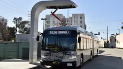 Metro La 6167981c353d4 Metro La 6167981c353d4