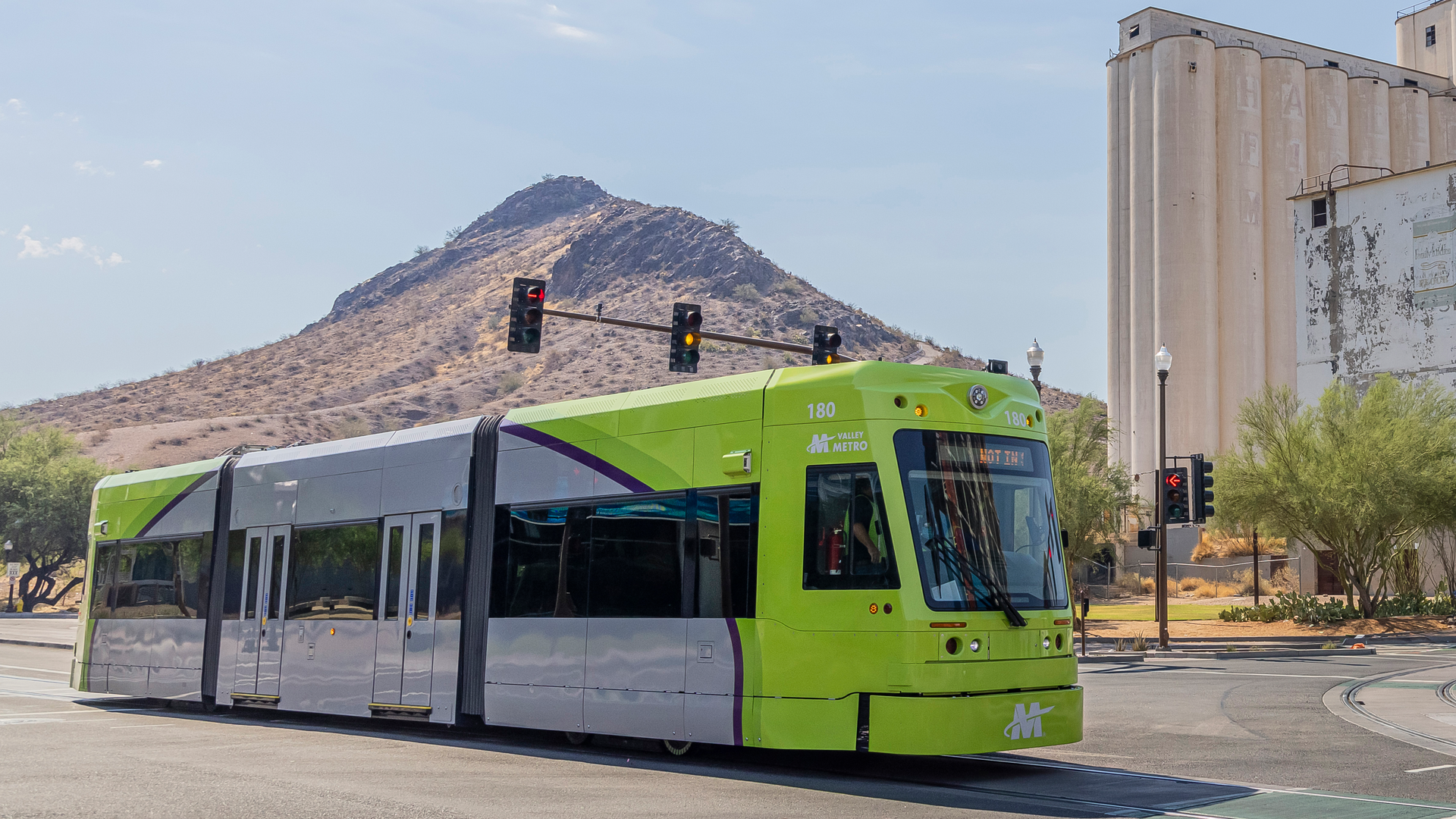Tempe 3quarter Cropped
