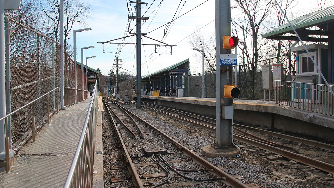 Fallowfield Station; image taken in 2017