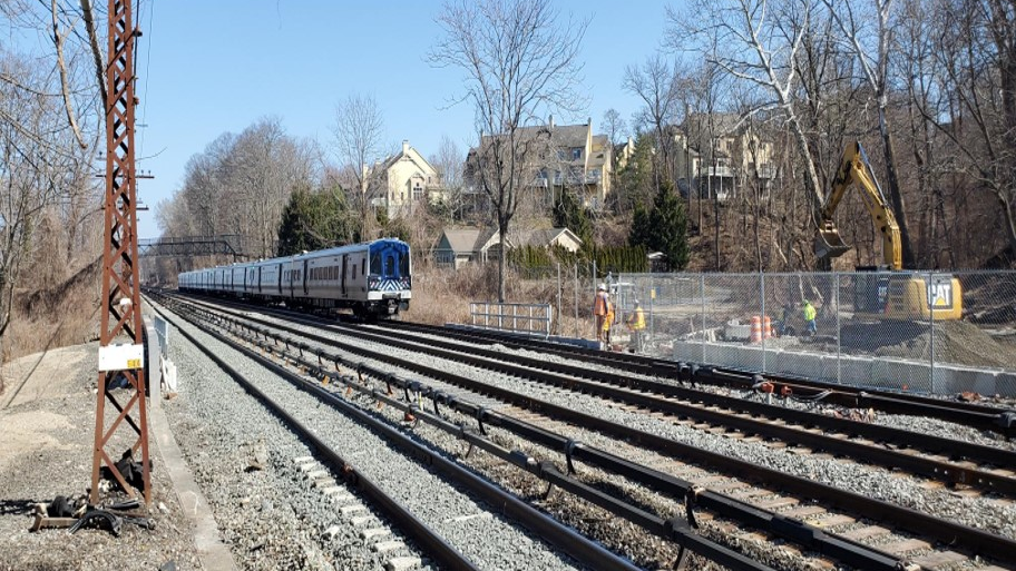 51956084007 3975b3120a O