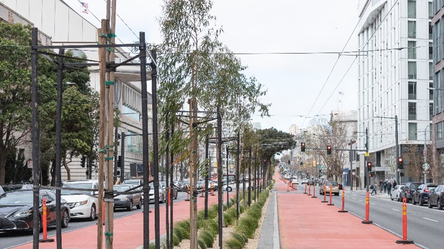 The new BRT route includes red transit lanes on Van Ness Avenue.