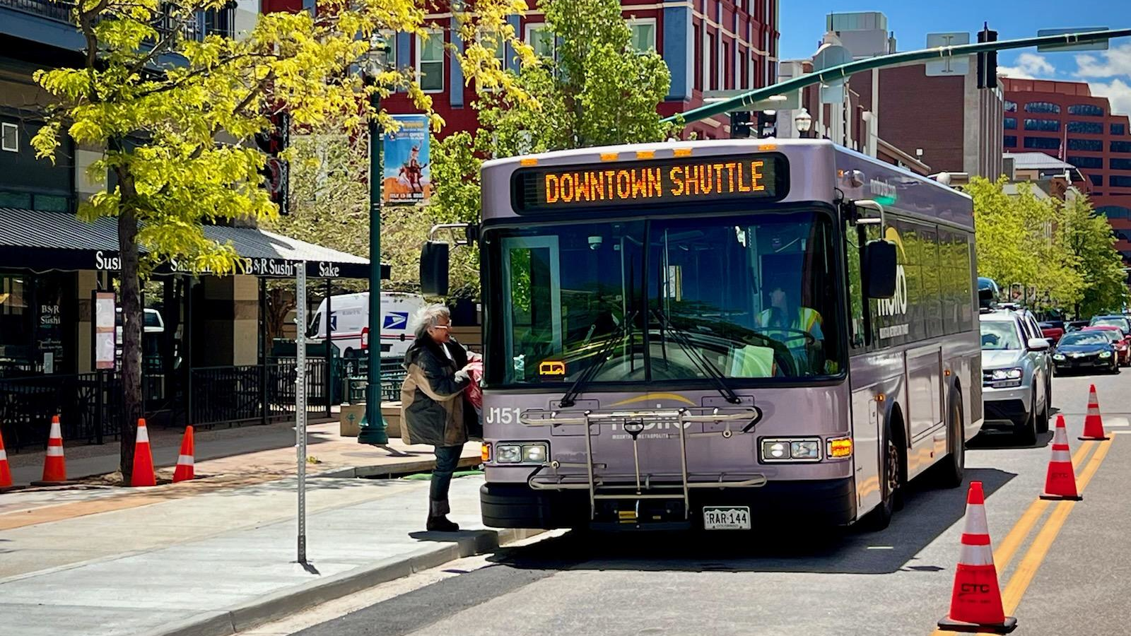 Co Springs Shuttle 1 Transdev
