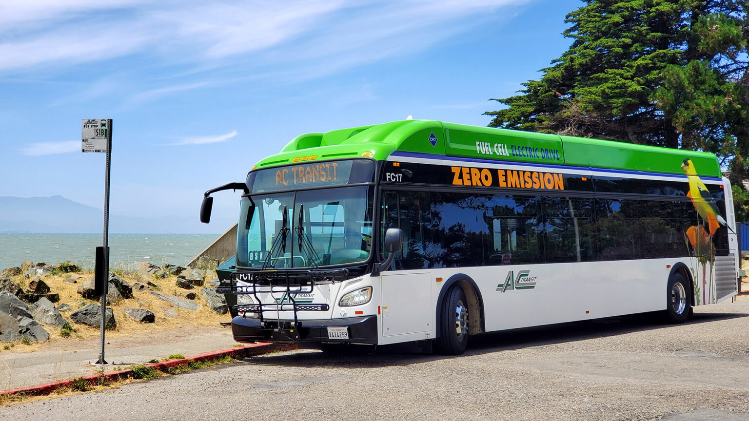 Humboldt Transit Authority tested a hydrogen bus borrowed from AC Transit on its network. It is now planning to add 11 hydrogen buses to its fleet with funds provided through a state grant.