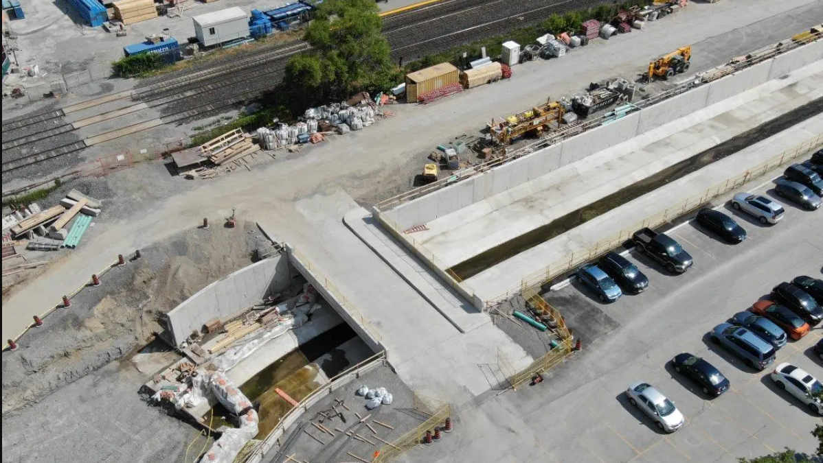 Aerial view of the east bridge of Mary Fix Creek.