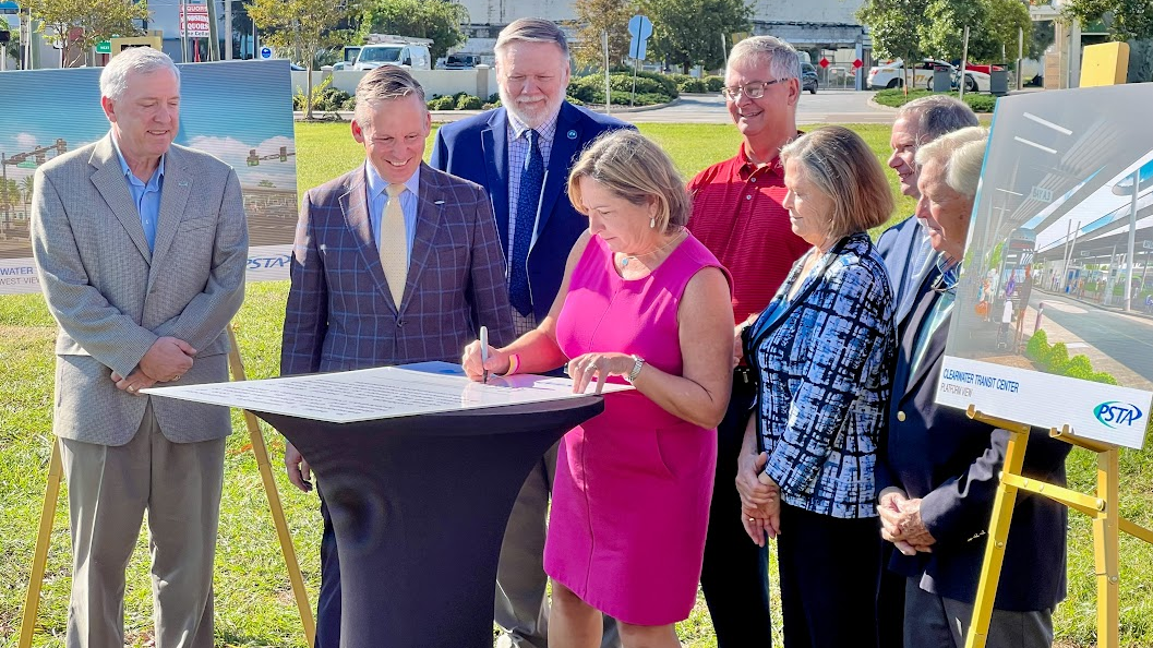 Representatives of PSTA and the city of Clearwater, Fla., sign a land swap agreement Oct. 7 that progresses PSTA's planned Clearwater Multimodal Transit Center.