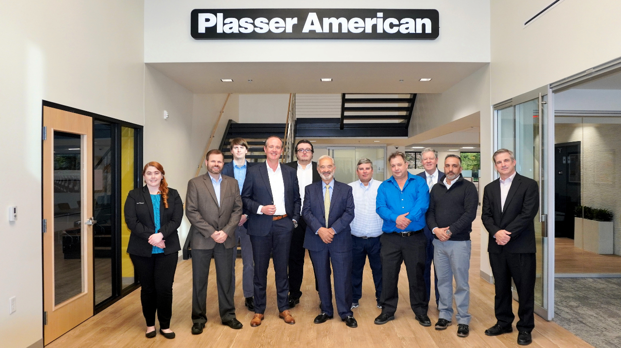Plasser American employees