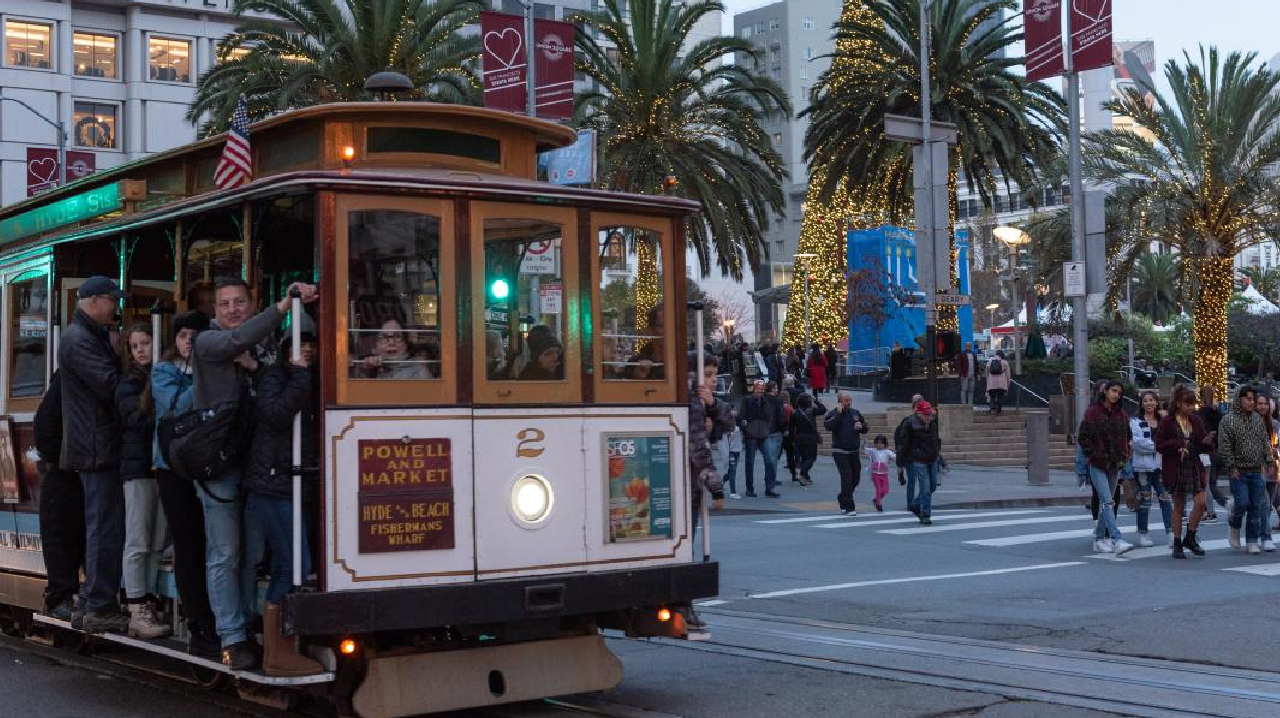 Central Subway special weekend service will be running just in time for the holiday lights at Union Square