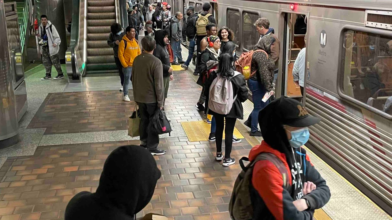 The L.A. Metro Board voted to extend the agency&rsquo;s Drug-Free Metro Campaign program for another 90 days, as the agency is seeing a decrease in reports of drug-related complaints after launching the 30-day pilot as a new approach to reduce illegal drug use on L.A. Metro in February.