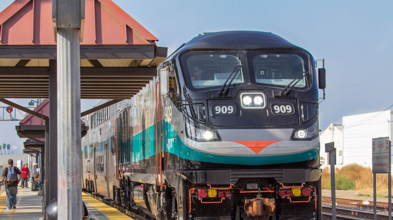 The Metrolink Board of Directors unanimously approved a multi-year collective bargaining agreement with the ATU Local 1277.