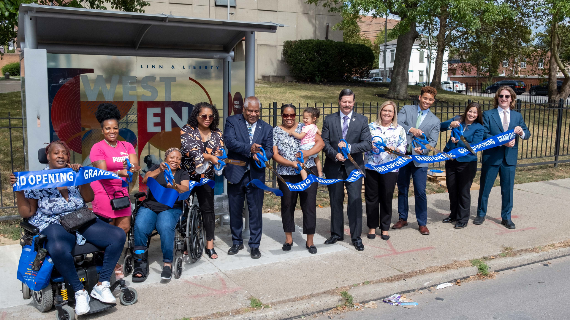 Joined by city, neighborhood and civic leaders, Metro celebrated three improved West End bus shelters &ndash; adorned with community art depicting noted West End residents &ndash; during a ribbon-cutting on Sept. 21.