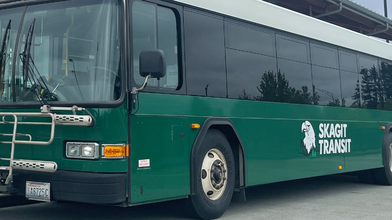 A Skagit Transit bus.