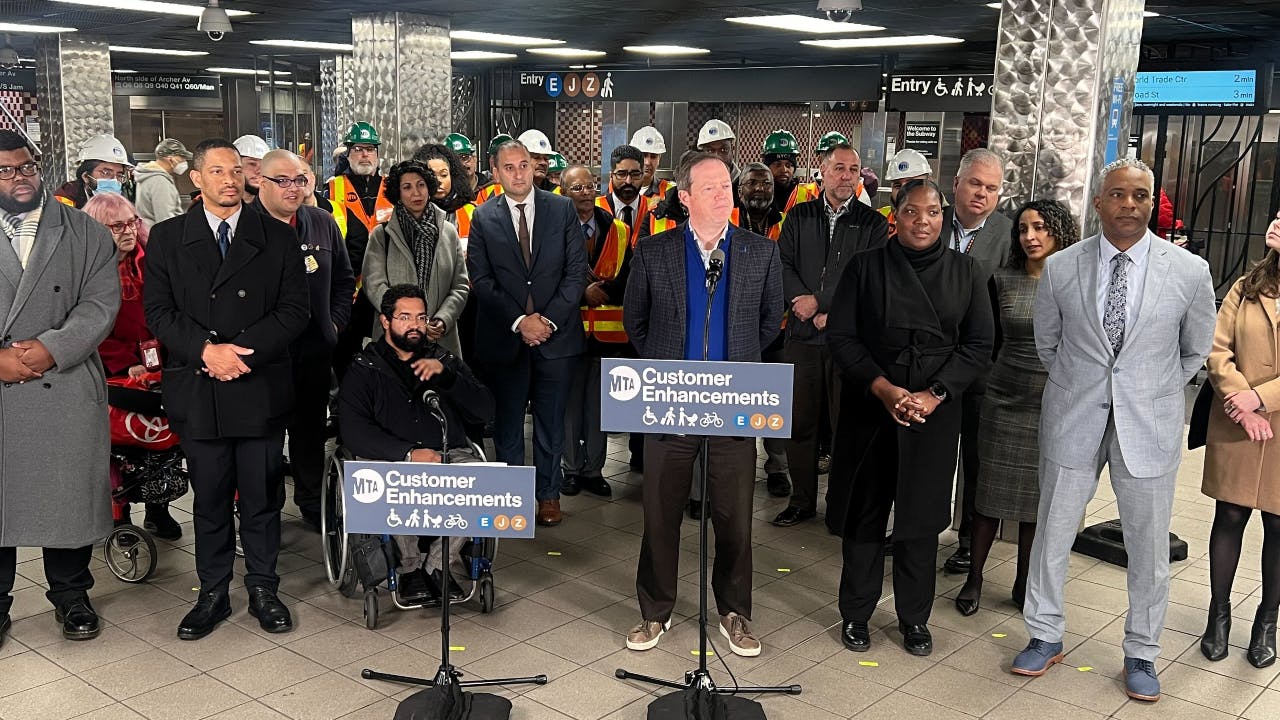 MTA has launched its first low turnstile fare array replacement with new wide-aisle fare gates at Sutphin Boulevard&ndash;Archer Avenue&ndash;JFK Airport &NegativeMediumSpace;&NegativeMediumSpace;&NegativeMediumSpace; Station in Jamaica, Queens and a new customer service center.