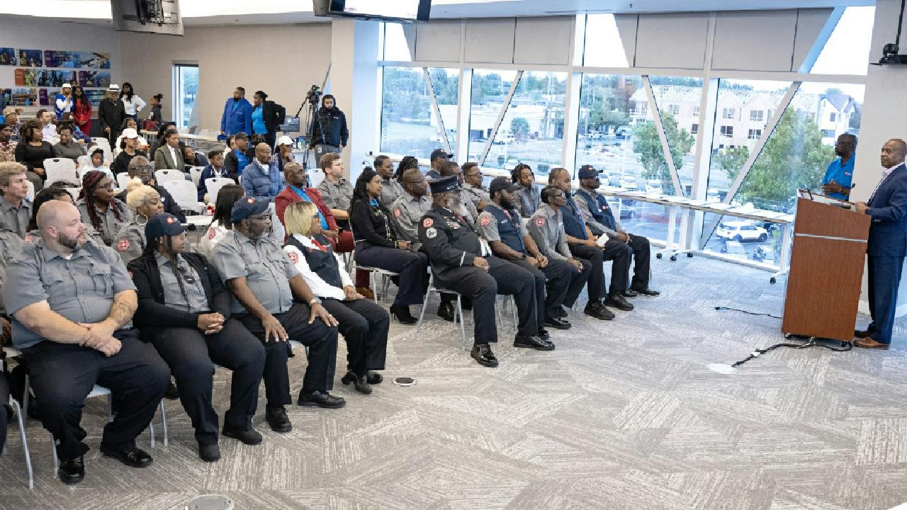 JTA is on track to meet its budgeted number of full-time bus operators by February 2024.