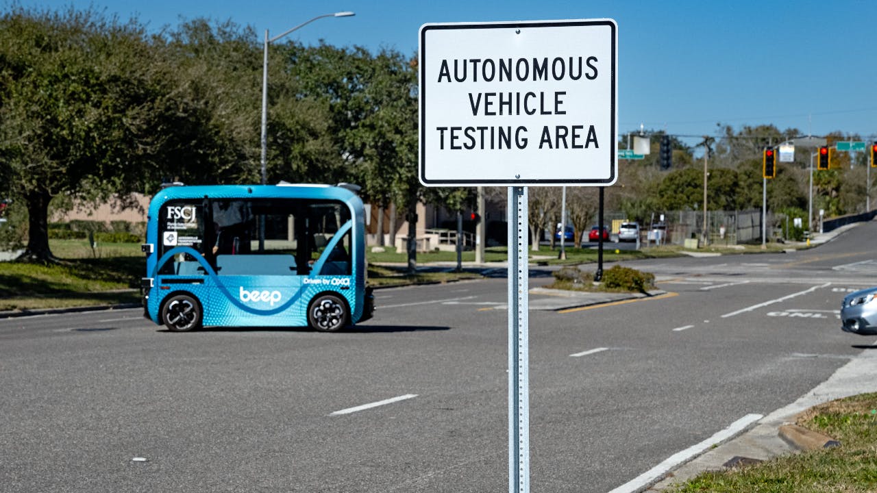 JTA, FSCJ launch AVs on FSCJ&rsquo;s downtown campus.