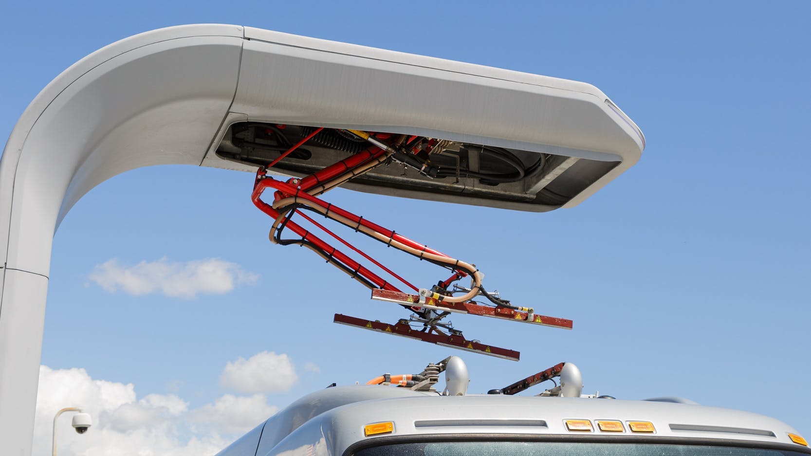 STV is partnering with Omnitrans to advance the agency's battery-electric bus transition.