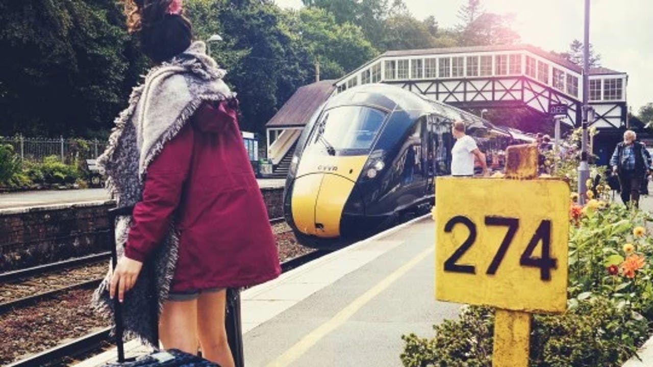 The latest Hitachi Rail study shows Americans prefer traveling by rail versus flying and driving.