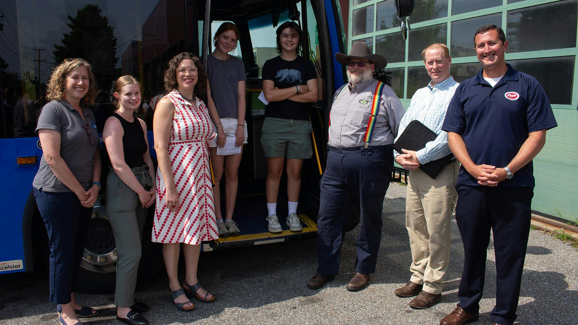 Green Mountain Transit (GMT) and Burlington Electric Department (BED), joined by Mayor Emma Mulvaney-Stanak, and federal, state and local leaders, announced the addition of five electric-powered buses to the GMT fleet.