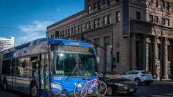 Santa Clara VTA bus. Santa Clara VTA bus.