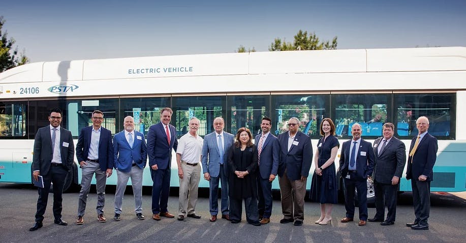 6696a5e7e3d5293779f8edab Gillig