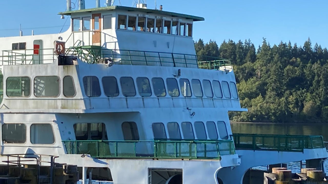 Washington State Ferries decommissioned ferries back on market after contract termination.