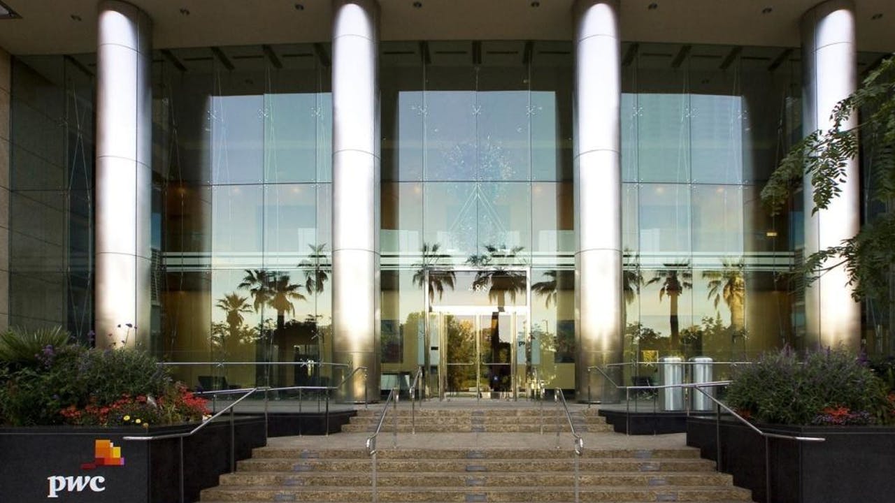 Santa Clara VTA works to relocate headquarters .