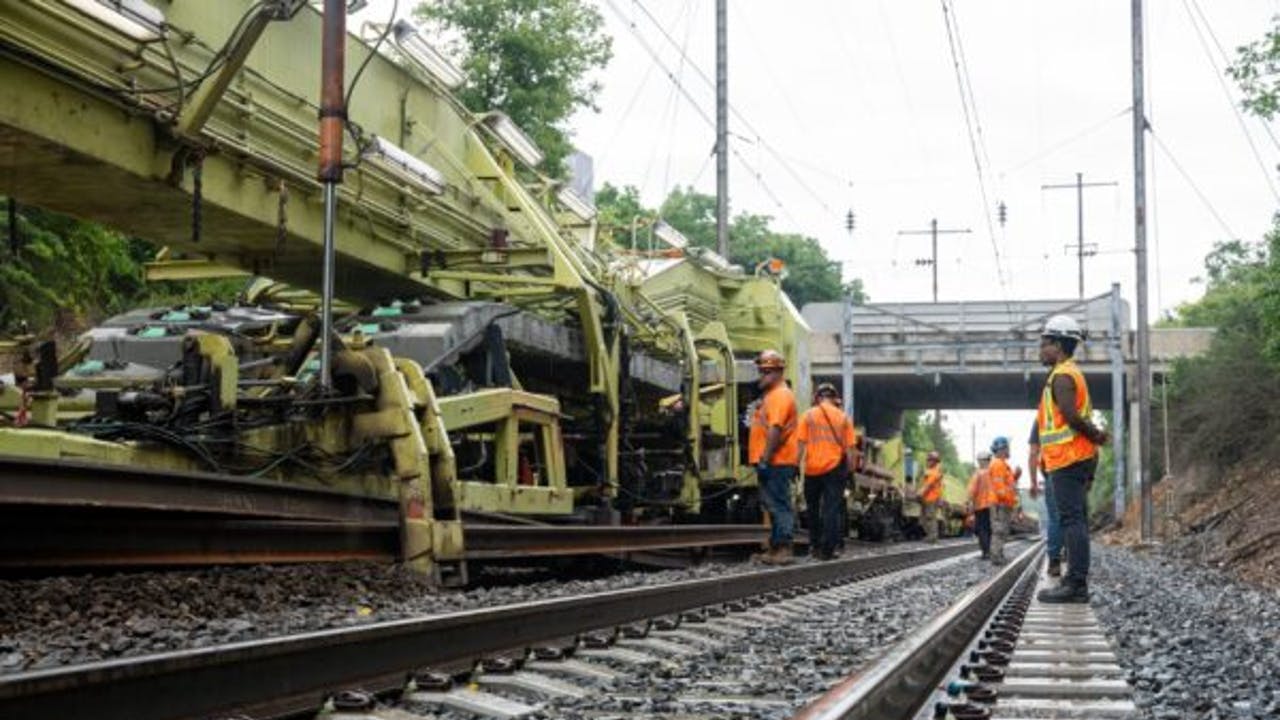 Amtrak&rsquo;s Harrisburg Line Track Renewal Project progressing ahead of schedule.
