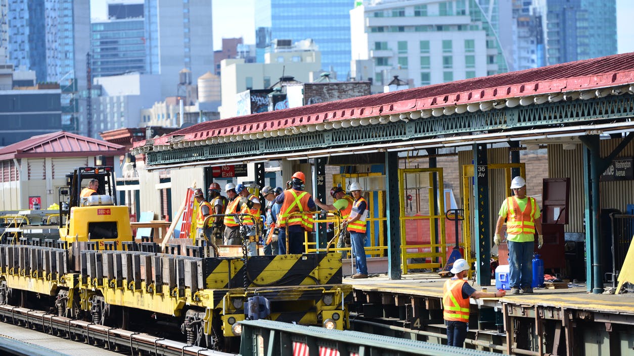 The University of Cincinnati will receive approximately $5.1 million from the Infrastructure Investment and Jobs Act to promote the adoption of digital platforms that speed up and improve the delivery of transit construction projects while reducing costs.