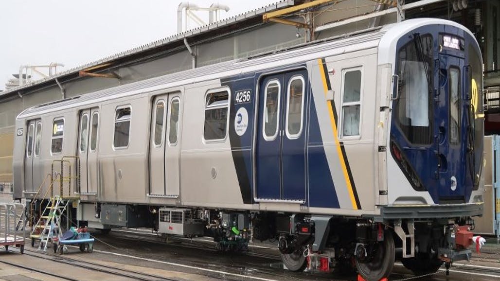 The contract option would bring the total number of R211 cars ordered to 1,610, with 355 closed-end cars and 80 open-gangway cars added.