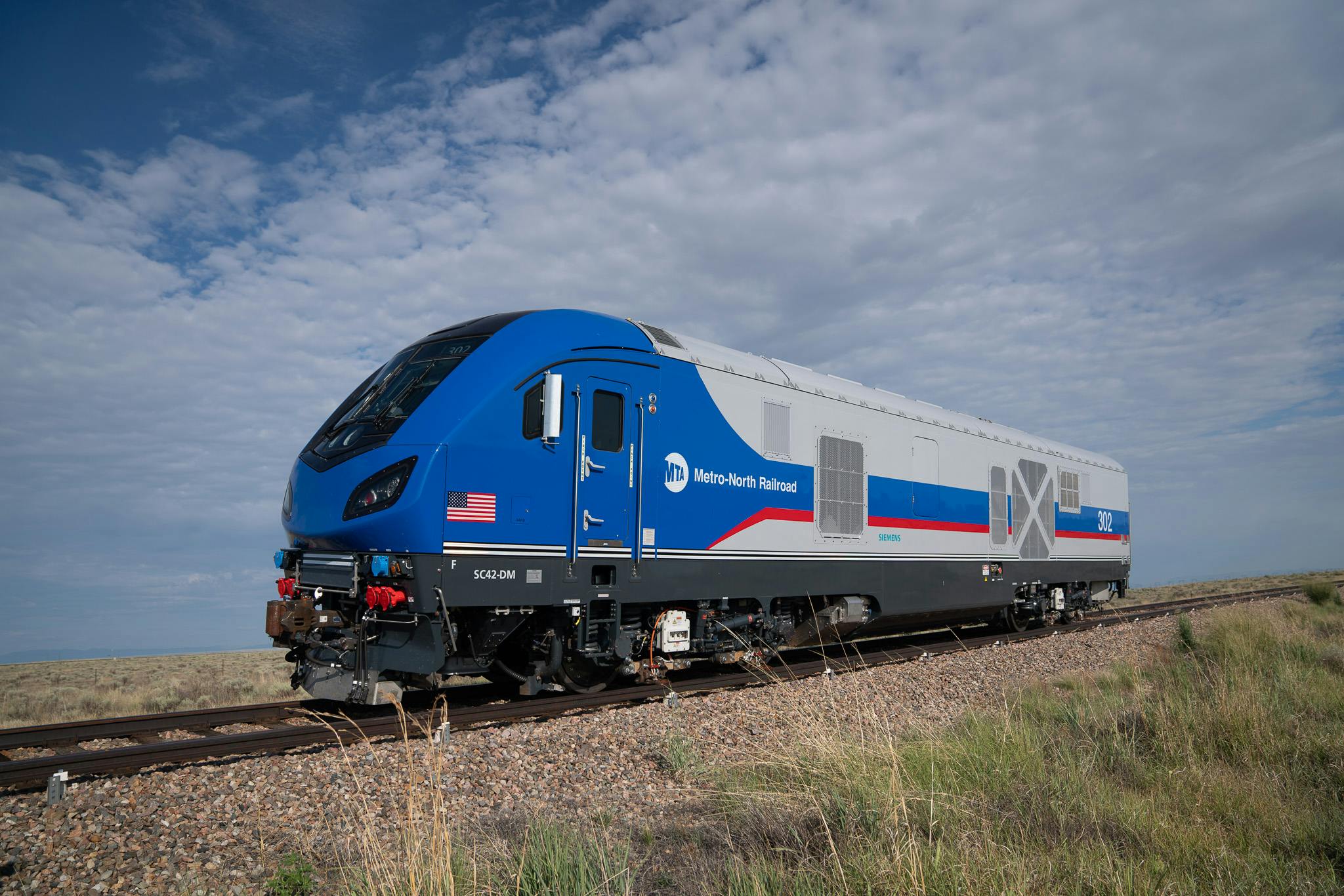 Metro-North's Siemens Charger SC-42 DM locomotive on TTC's test track