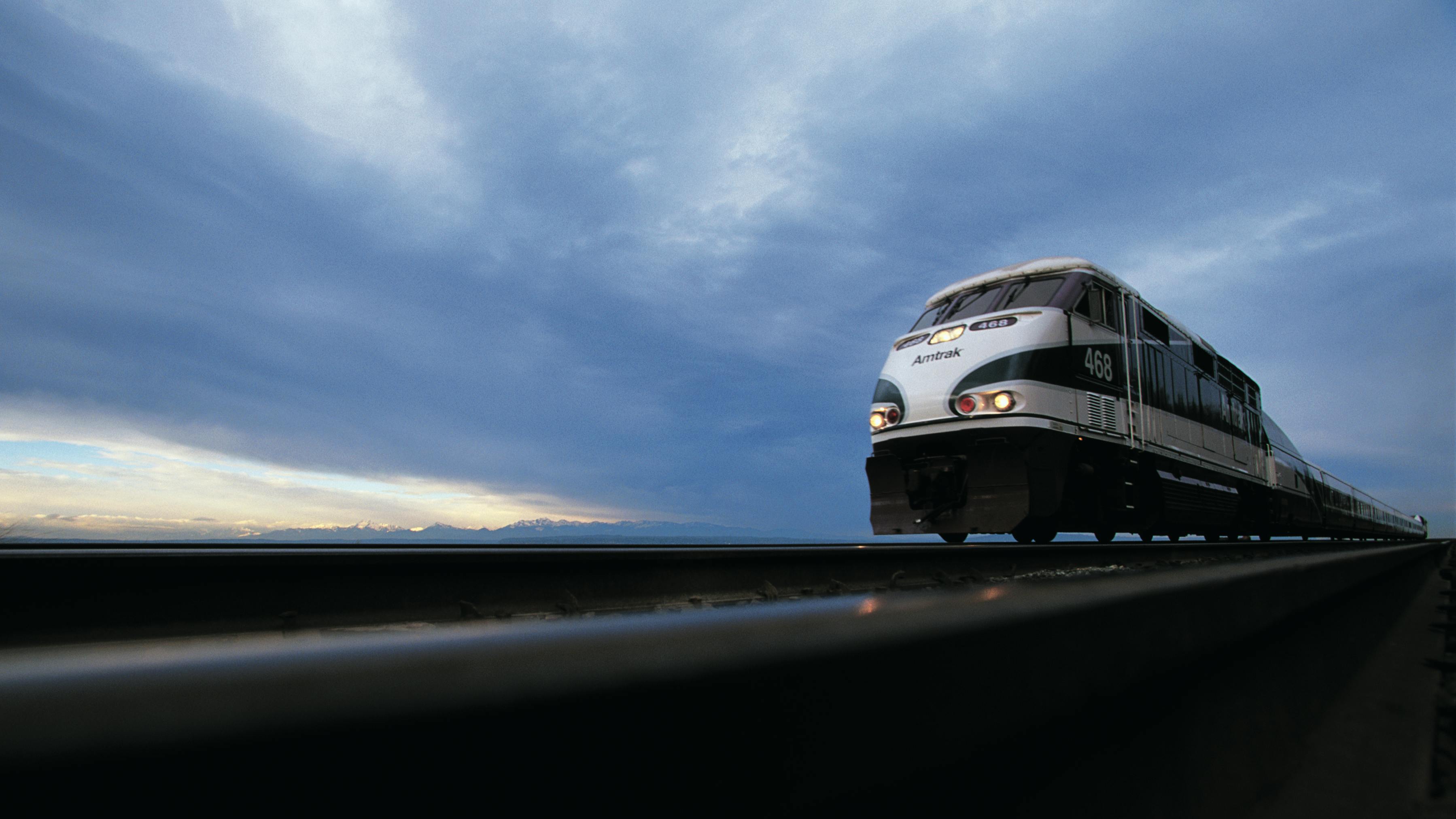 Amtrak Cascade train.