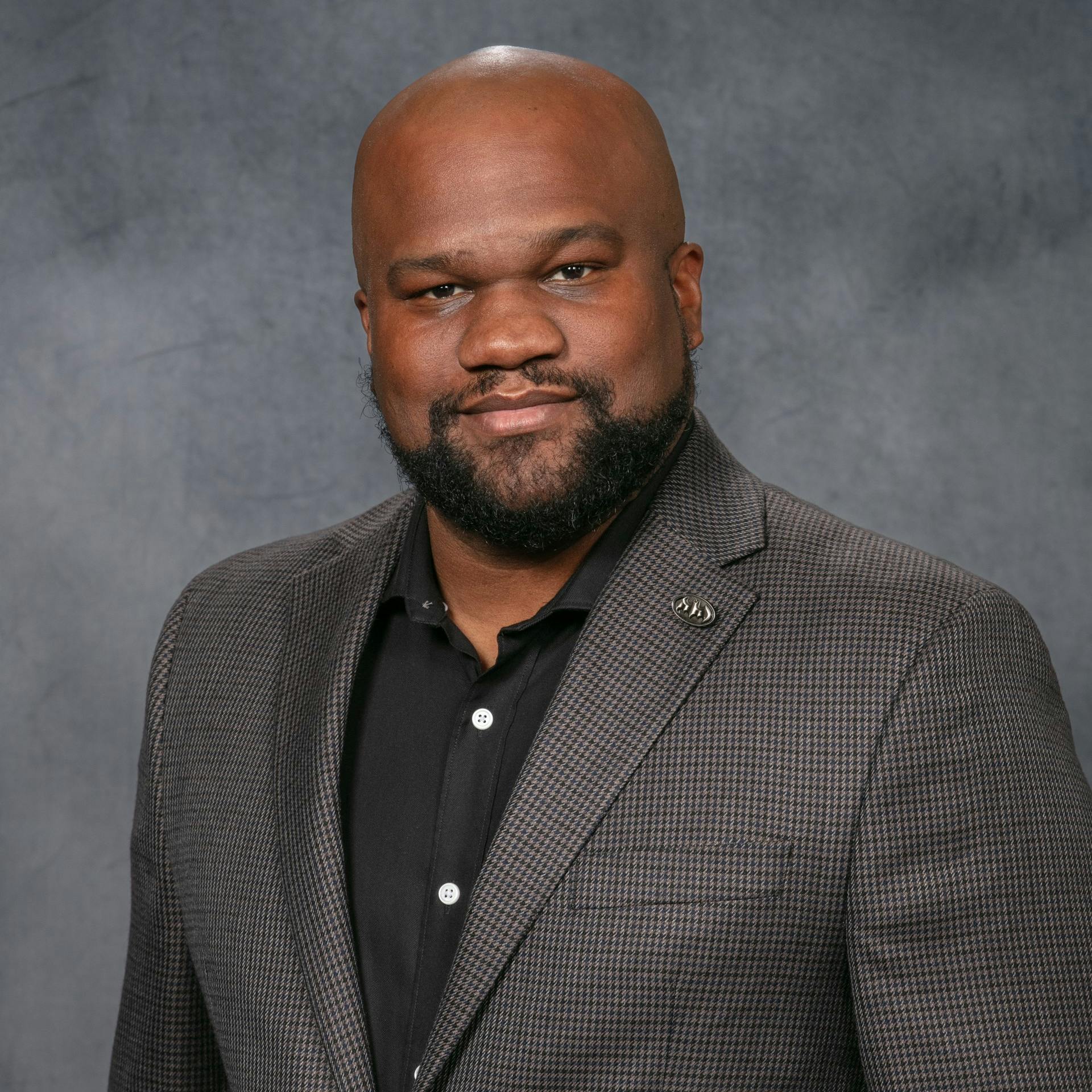 685d7c70b540651f0b8b3873 Kelly Gordon Fpta Head Shot