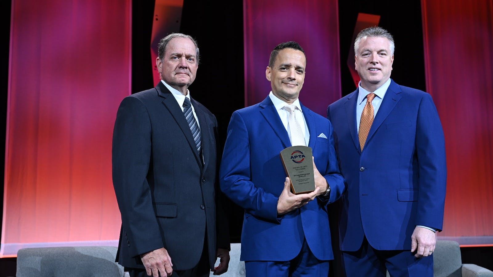 MTA LIRR presented with the APTA Gold Award for Security Operations at the 2025 APTA Rail Conference in San Francisco.