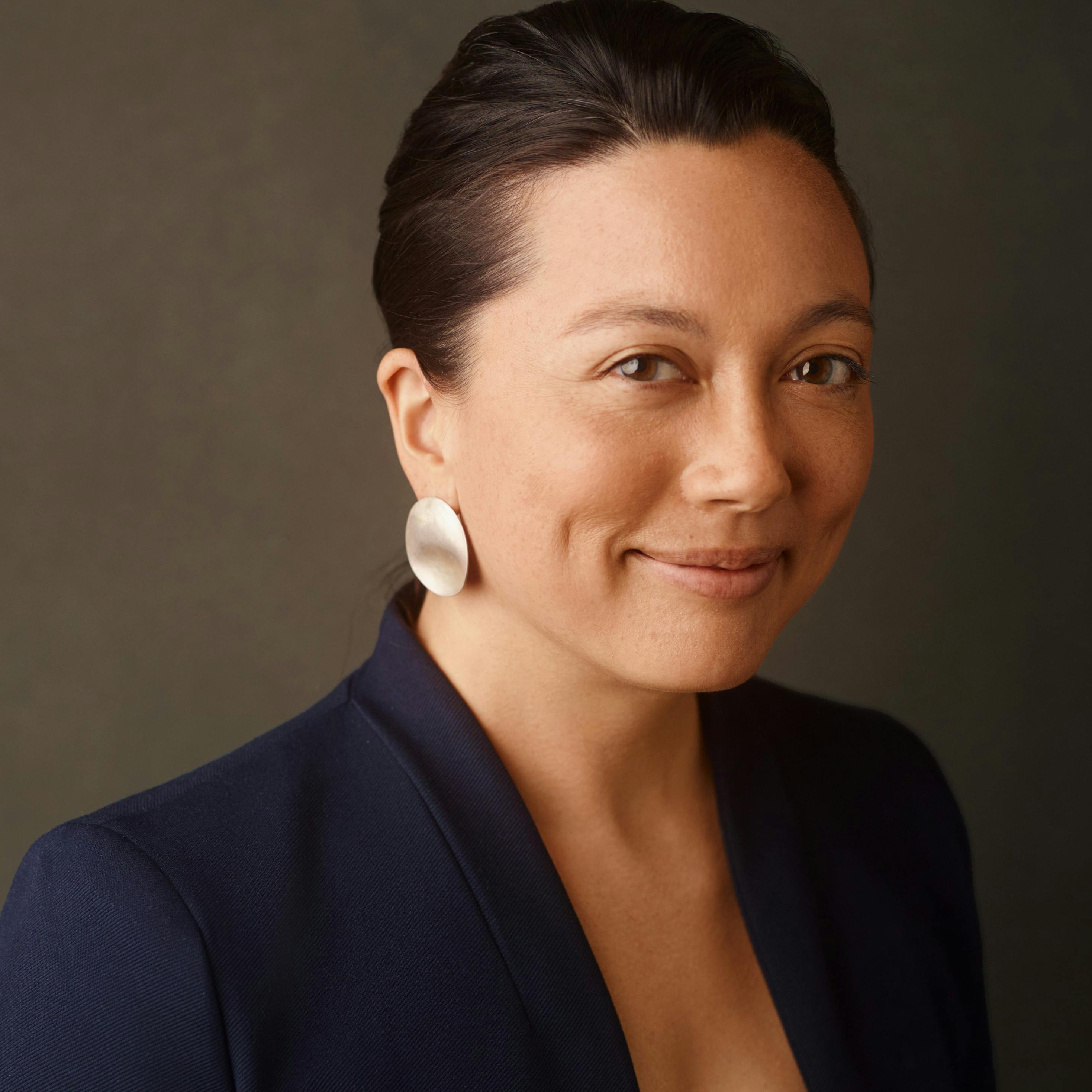 686bf842289d9a32a159525f Annaharvey2