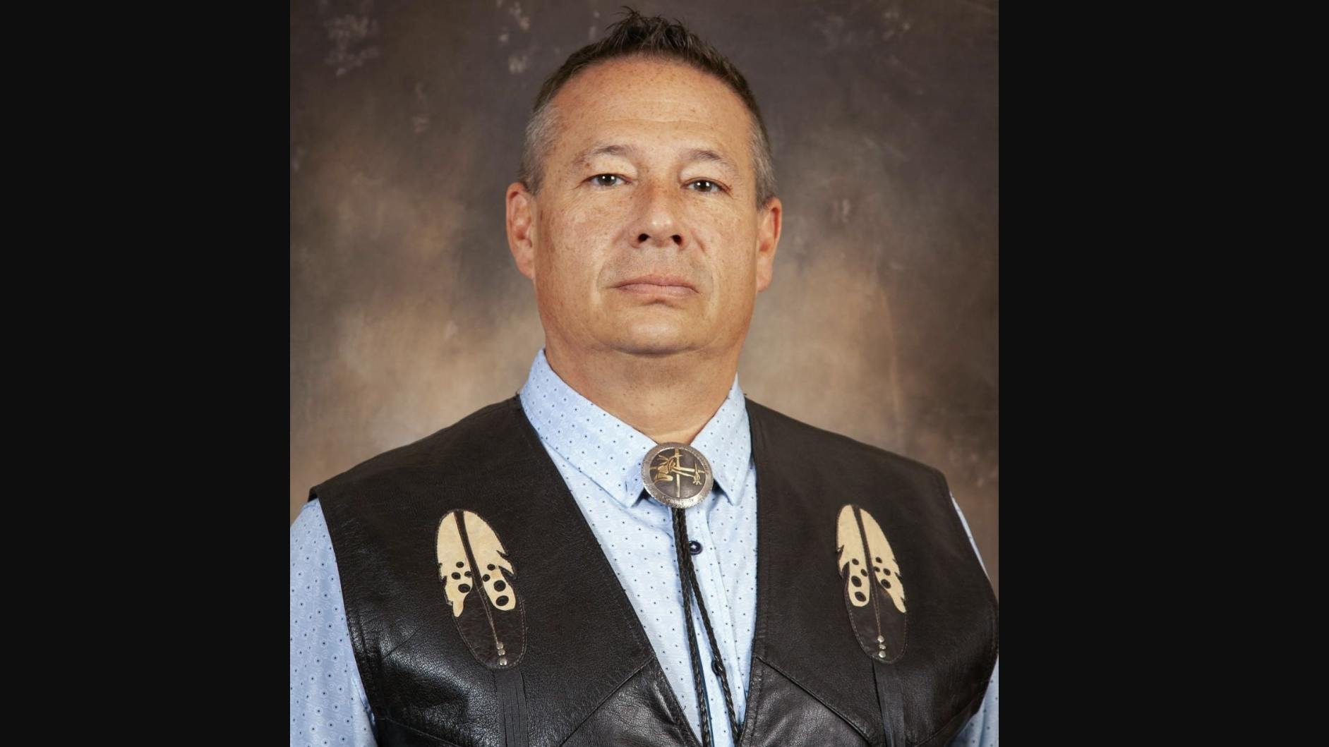 official portrait of James Crawford