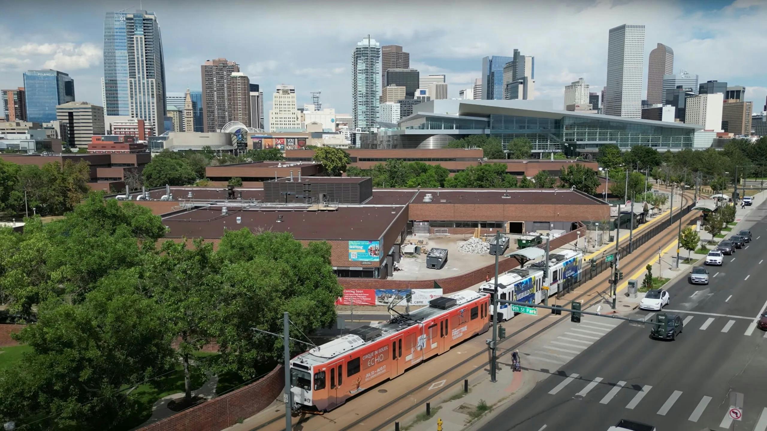 The image shows an ariel view of the track segment for reconstruction.