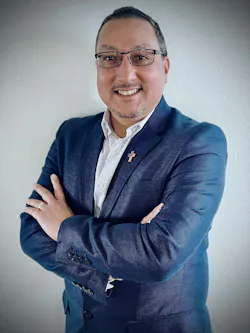 Bobby Sisneros. Bobby Sisneros.