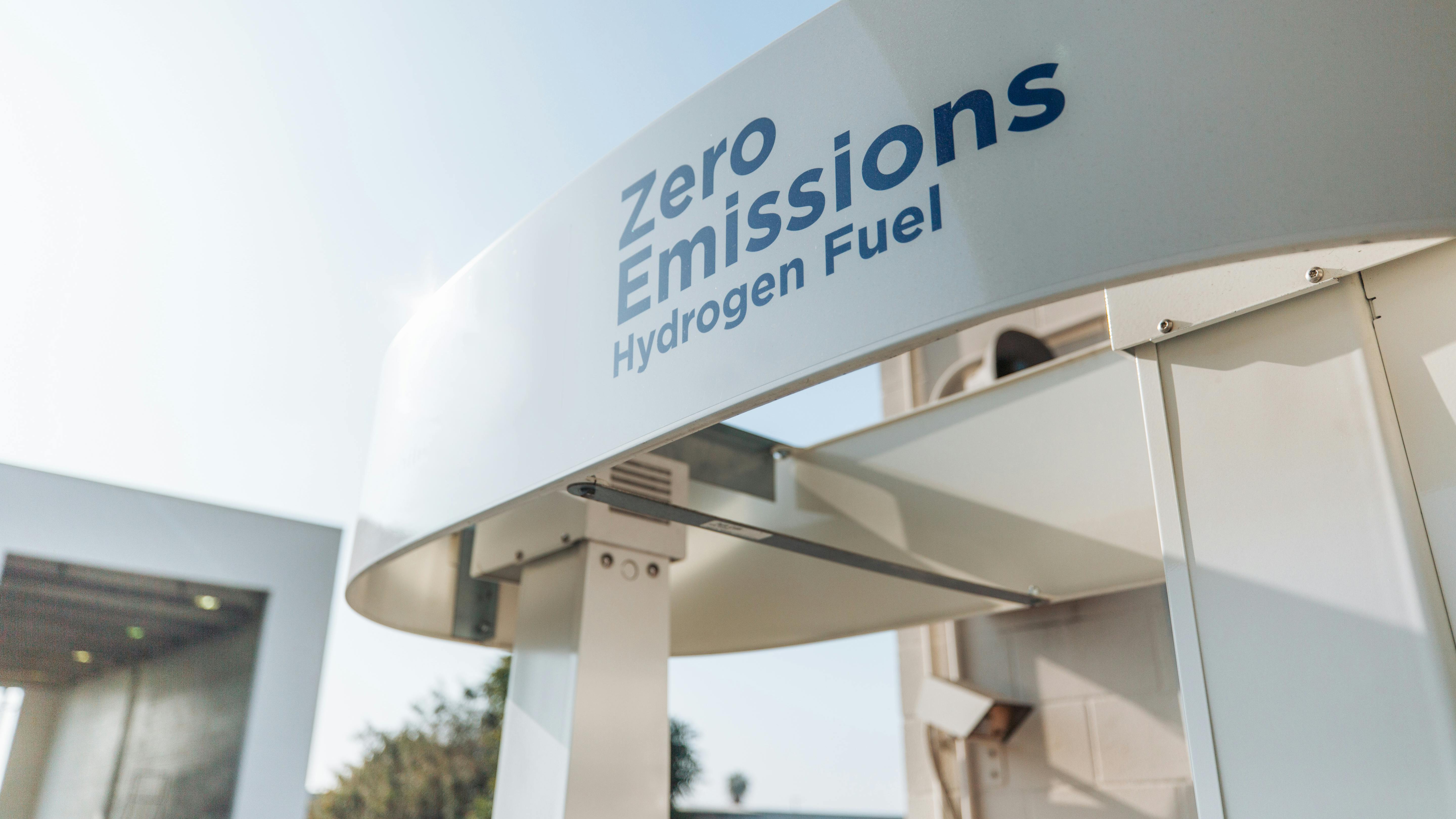 The image shows the top of a hydrogen fuel dispenser.