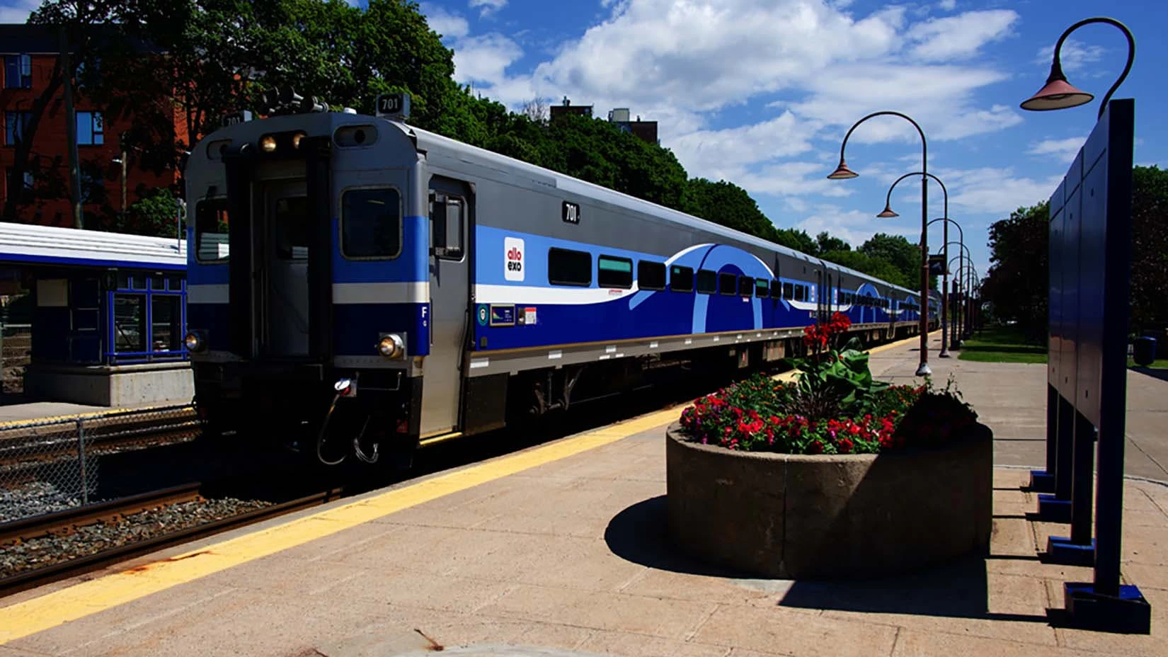 A rendering of the Southeastern Pennsylvania Transportation Authority exo vehicles.