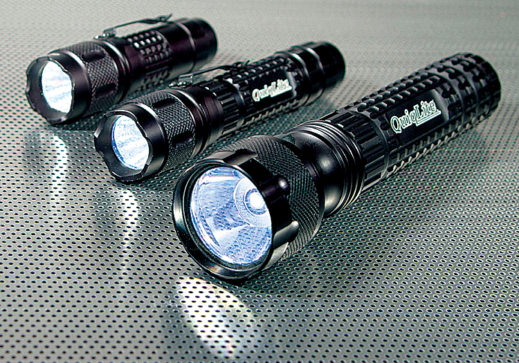 1and3wattledtacticalflashlights 10045847