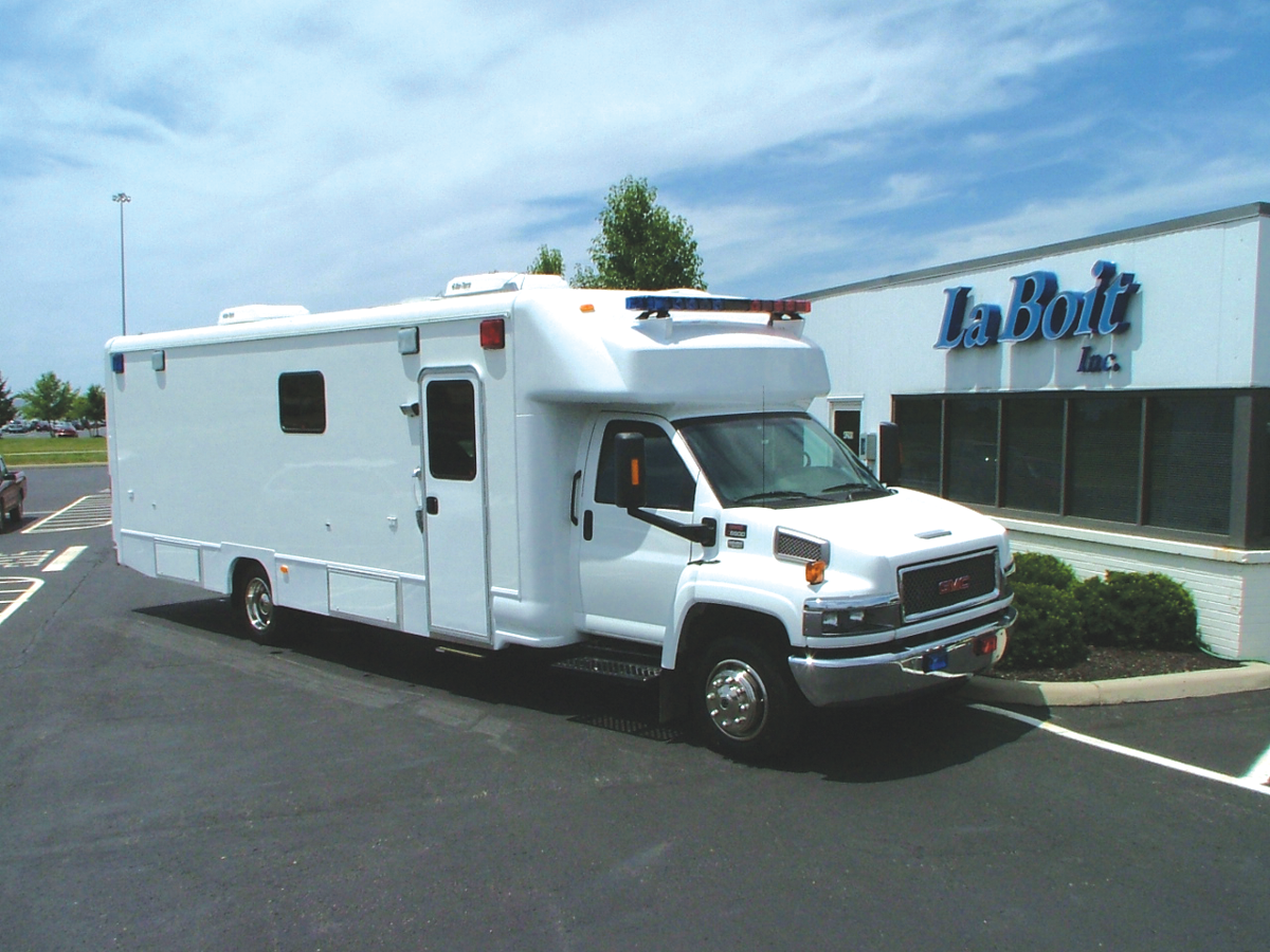 33classcmobileincidentcommandunit 10044389