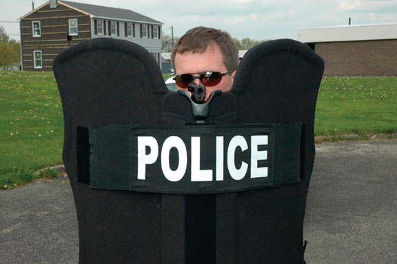 Bakerbatshield 10041155