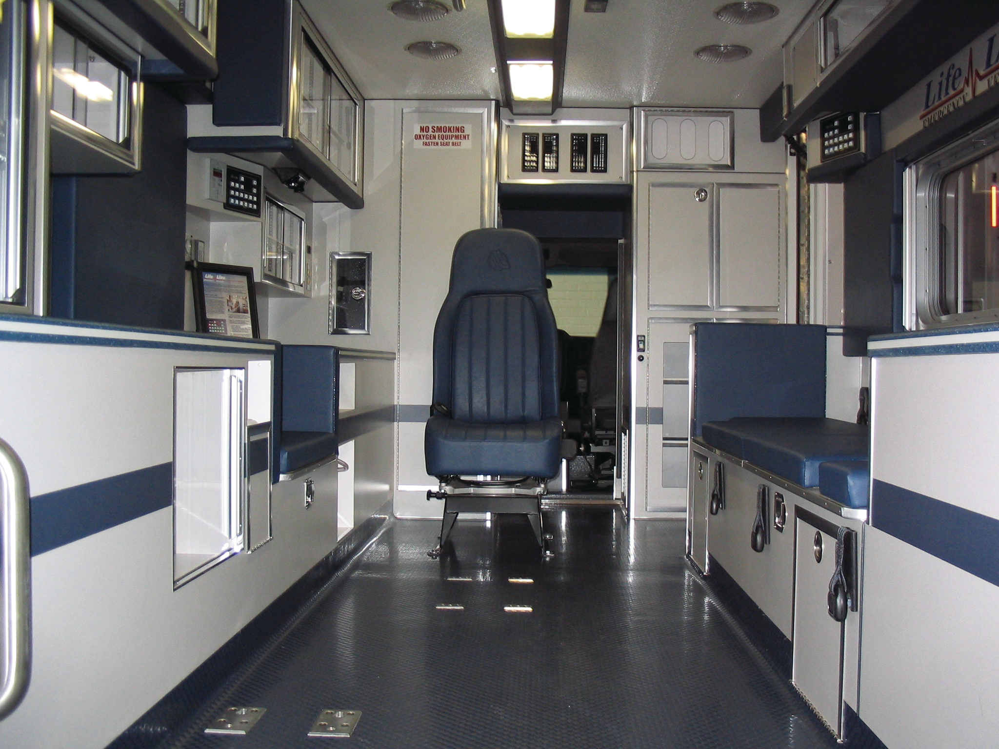 Emergencyvehicles 10044572