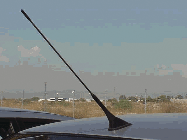 Sweptbackdisguisedvhfuhf700800mhzantenna 10052523