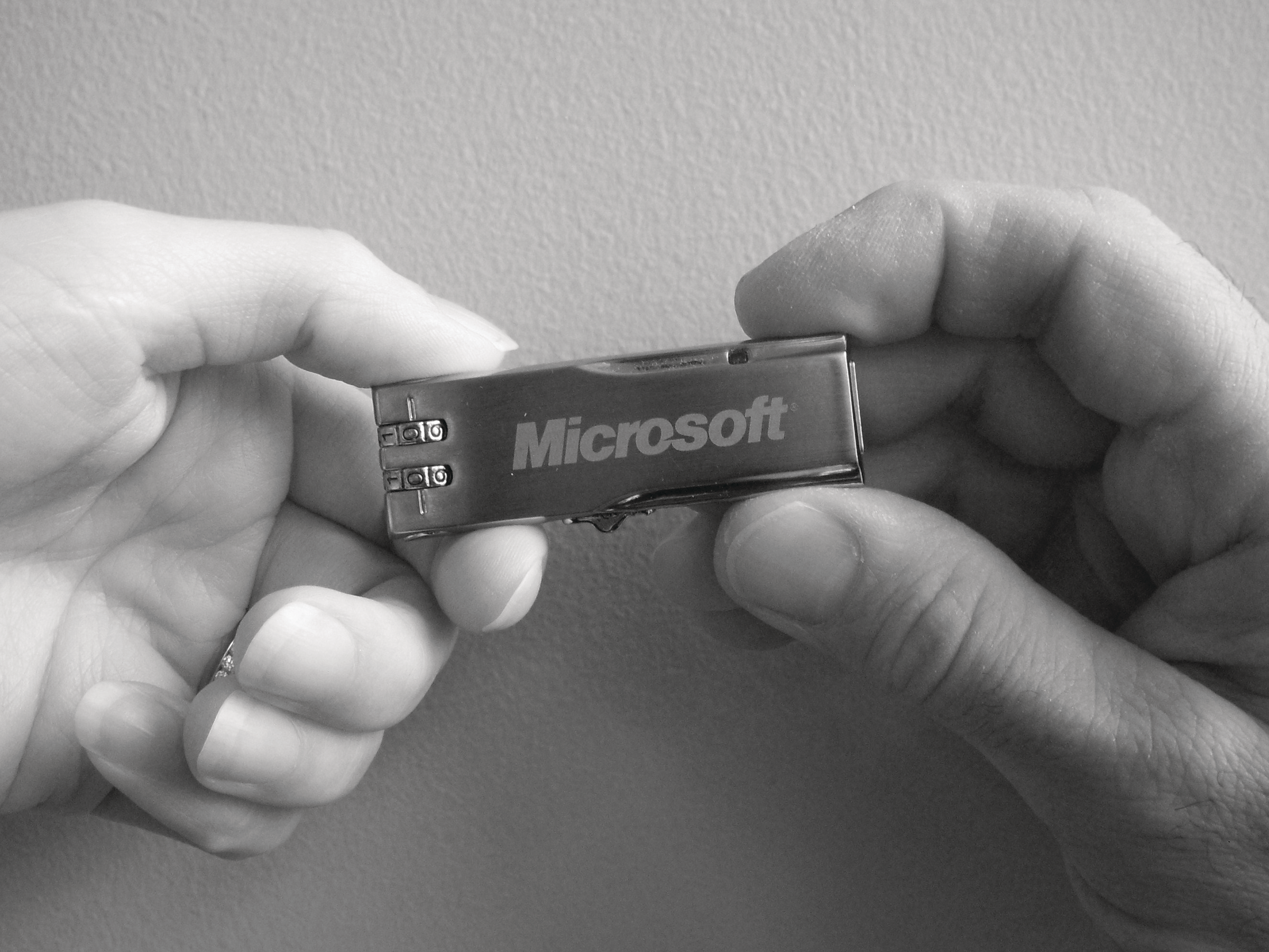 Computeronlineforensicevidenceextractorcofee 10053079