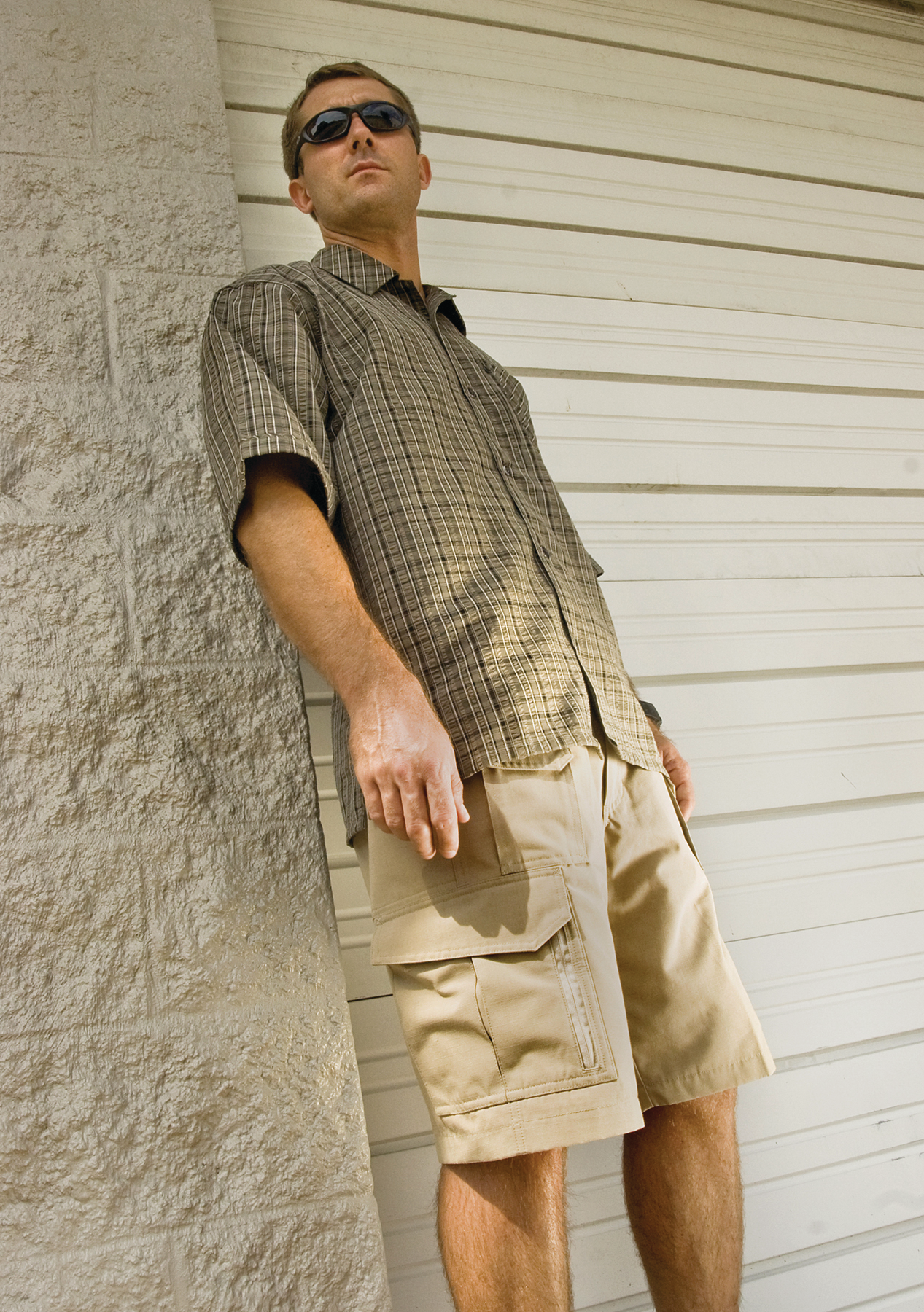 Warriorwearcasualdressshirtandtacshorts 10053537