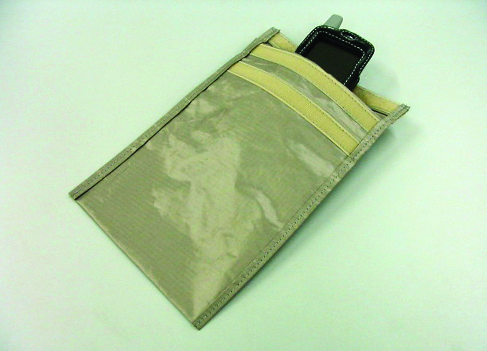 Rfiemisheildedpouch 10218299