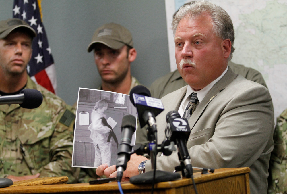 Califmanhunt 10399027